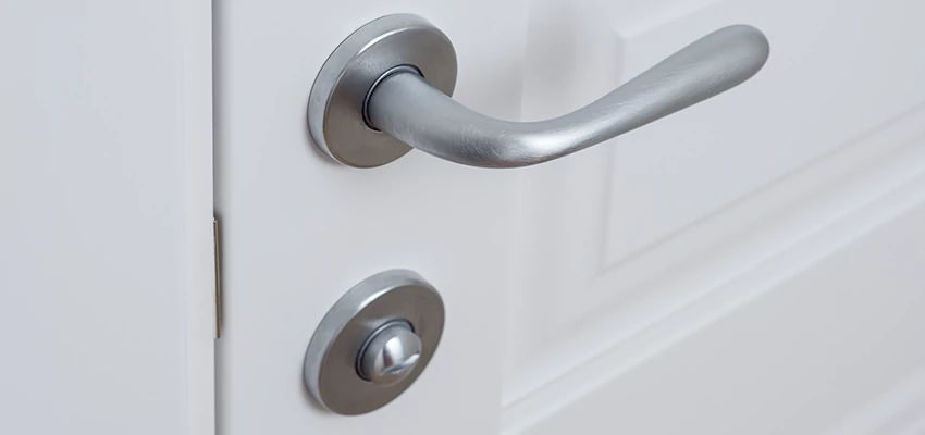 Single-Occupancy Restroom Locks Repair in Pacifica, California