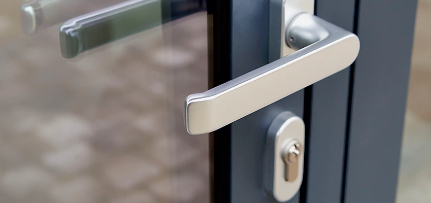 Broken Door Lock Cylinder Repair in Pacifica, California