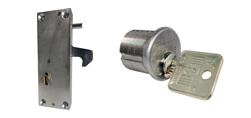 RR Fence Gates Brink Locks Repair in Pacifica, California