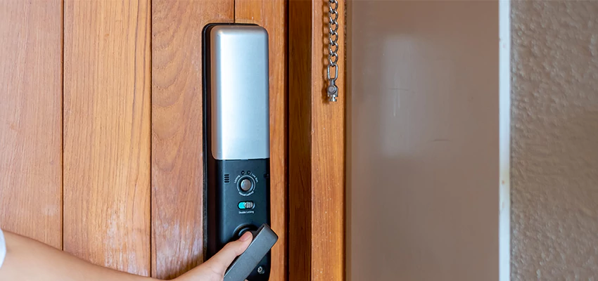 Home Security Electronic Locks Upgrades in Pacifica, CA
